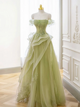 Load image into Gallery viewer, Off-the-shoulder Green Prom Dress 2025 Horsehair Hem