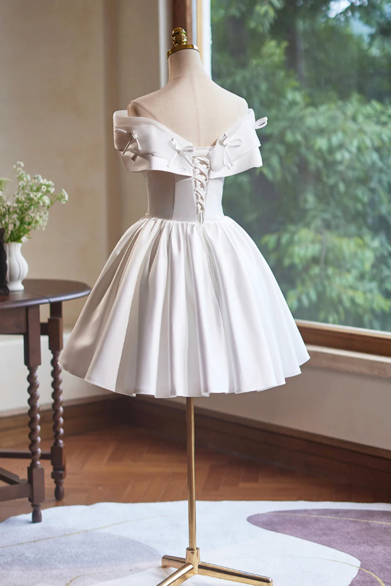 White Butterfly Homecoming Dress 2024 Corset Back 22W / Custom Color