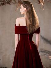 Load image into Gallery viewer, Off-the-shoulder Burgundy Velvet Prom Dress 2025 Corset Back