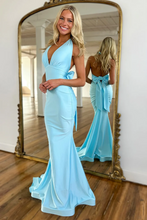Load image into Gallery viewer, Mermaid Blue Prom Dress 2025 with Bow in Back