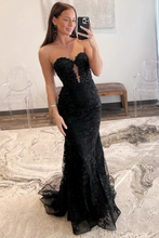 Load image into Gallery viewer, Mermaid Black Lace Prom Dress 2025 Strapless
