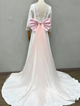 Load image into Gallery viewer, Long Bow Detachable for Wedding Dress 53" Tulle Tails