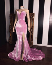 Load image into Gallery viewer, Pink Prom Dress 2023 V Neck Strapless Mermaid Velvet with Slit Pleats