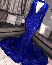 Load image into Gallery viewer, Mermaid/Trumpet Prom Dress 2023 V Neck Long Sleeves Lace