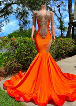 Load image into Gallery viewer, Mermaid/Trumpet Prom Dress 2023 Plunging Neck Sleeveless Satin with Ruffles
