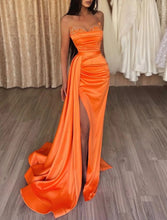 Load image into Gallery viewer, Trendy Prom Dress 2023 Mermaid/Trumpet Strapless Charmeuse with Draping Slit