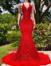 Load image into Gallery viewer, Red Prom Dress 2023 Mermaid/Trumpet V Neck Spaghetti Straps Sequin with Feathers