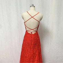 Load image into Gallery viewer, Long Prom Dress 2023 Mermaid/Trumpet Halter Neck Sleeveless Lace with Appliques