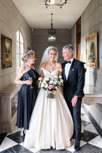 Load image into Gallery viewer, Simple Wedding Dress Ivory Satin Off the Shoulder