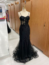 Load image into Gallery viewer, Spaghetti Straps Black Lace Tulle Prom Dress 2024 Mermaid