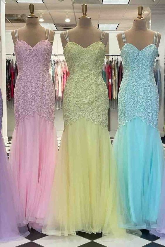 Elegant Prom Dress 2024 Spaghetti Straps Lace Appliques Tulle