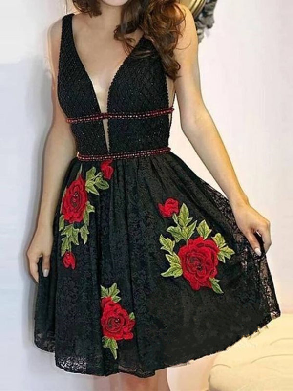 Black Homecoming Dress 2023 V Neck Floral Sleeveless Lace