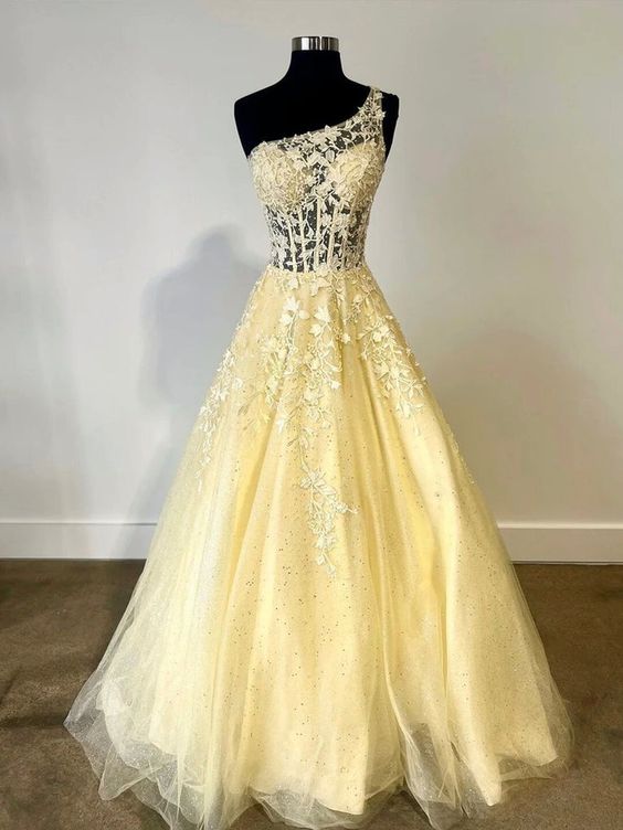 Elegant Prom Dress 2024 One-shoulder Lace Appliques Tulle 12 / Custom Color