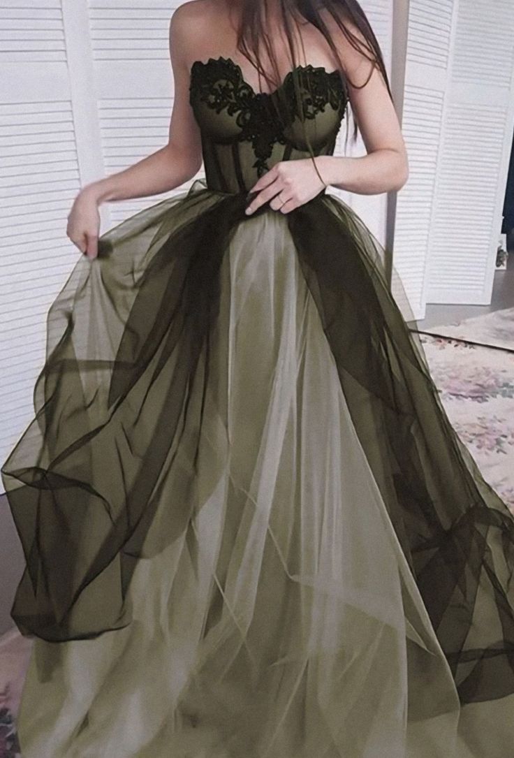 strapless open back dress Elegant Embellished V-Neck Grey Tulle Gown with Cinched Waist and Flow –  WonderlandByLilian main image 1