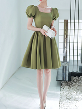 Load image into Gallery viewer, Modest Homecoming Dress 2024 with Puffy Short Sleeves