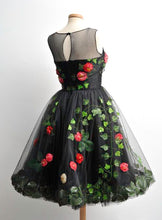 Load image into Gallery viewer, Black Floral Homecoming Dress 2023 Short Jewel Neck Sleeveless Tulle