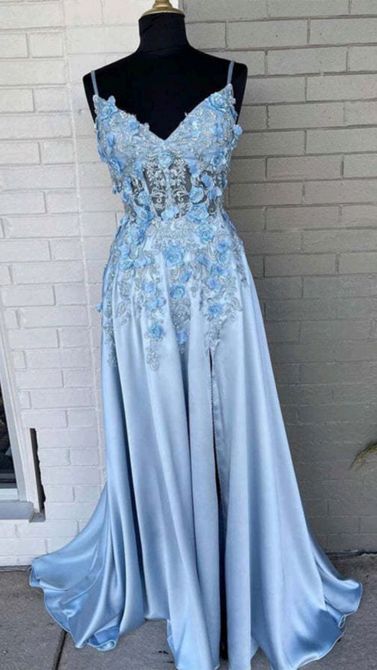 Blue Prom Dress 2024 Spaghetti Straps Satin with Appliques Slit