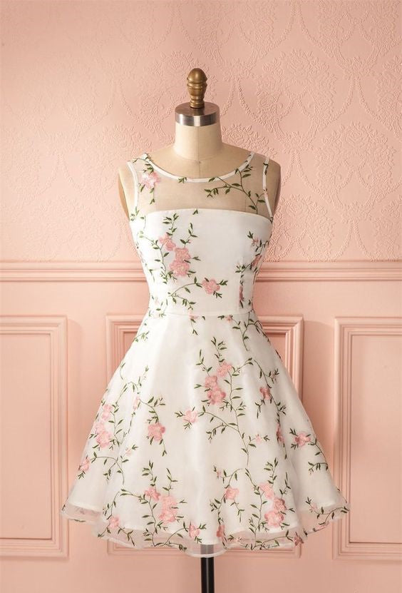 Floral Homecoming Dress 2023 Short Illusion Neck Sleeveless Embroidery