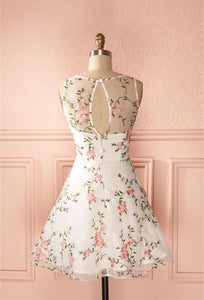 Floral Homecoming Dress 2023 Short Illusion Neck Sleeveless Embroidery