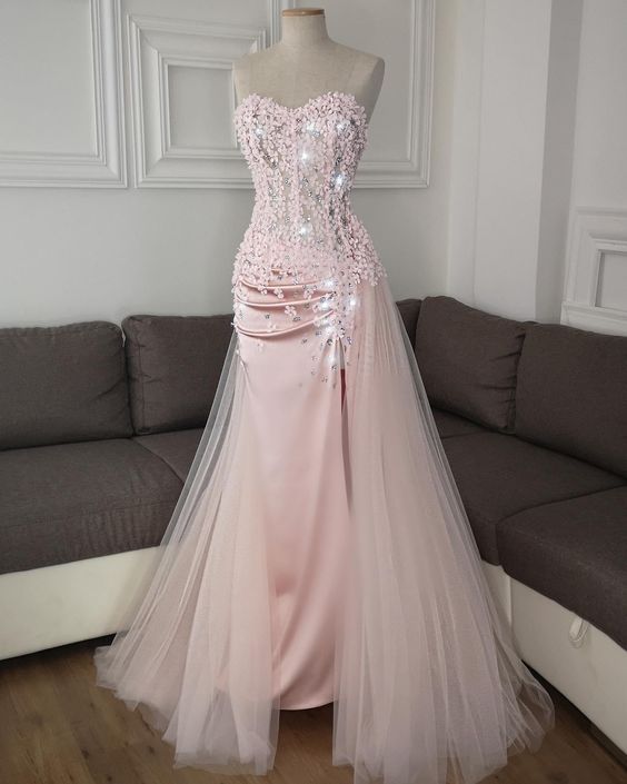 Pink Prom Dress 2024 V Neck Strapless Beaded Satin with Slit