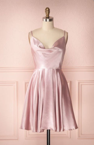 Elegant Homecoming Dress 2023 Short Lace Spaghetti Straps
