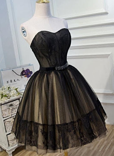 Elegant Short Homecoming Dress 2023 Strapless Tulle Lace Appliques