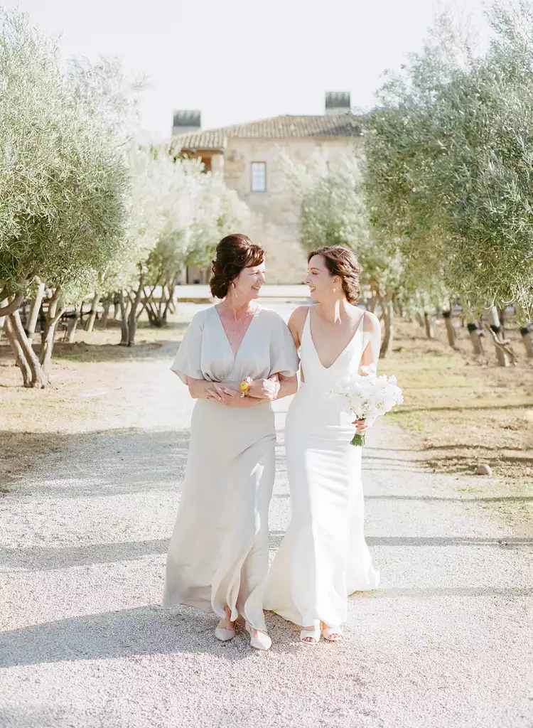 Boho Mother of the Bride Dress 2025 Off White Chiffon 16 / Burgundy Boho Mother of the Bride Dress 2025 Off White Chiffon 16 / Burgundy