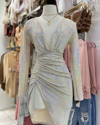 Black Girl Homecoming Dress 2023 Short V Neck Sequin with Long Sleeves
