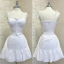 Load image into Gallery viewer, White Cute Homecoming Dress 2023 Short Spaghetti Straps with Ruffles