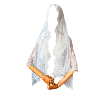 Load image into Gallery viewer, Vintage Infinity Shape Veil Head Covering for Wedding Halloween