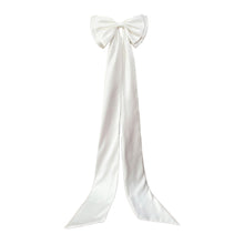 Load image into Gallery viewer, Detachable Bow for Wedding Dress Satin 2 Layers with 59&quot; Train