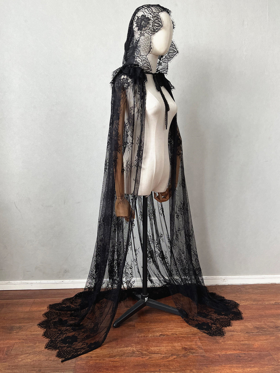 Halloween Cloak with Hood Unisex Adult Lace Cape Costums