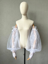 Load image into Gallery viewer, Detachable Sleeves for Wedding Dress Lace Tulle with Bow(s)