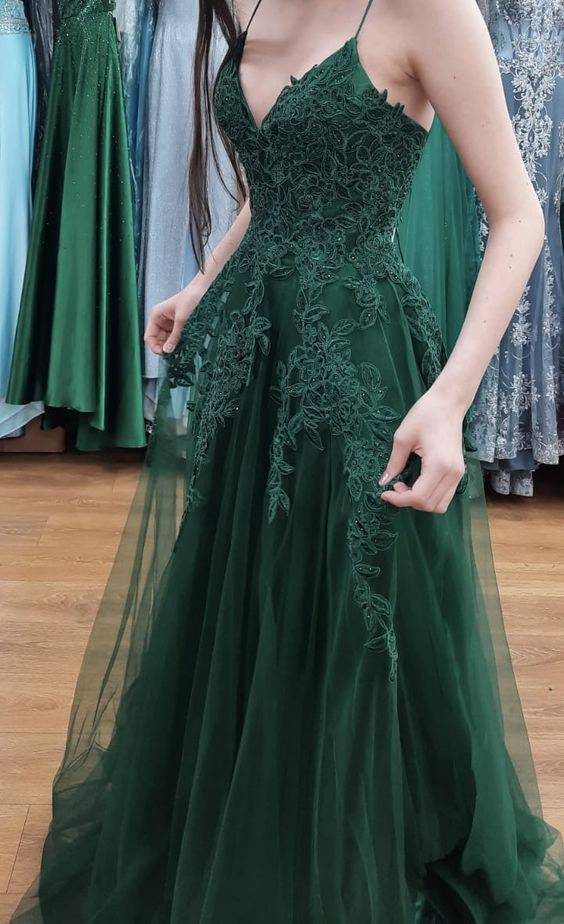 Emerald Green Prom Dress 2023 Spaghetti Straps Corset Back Tulle 8 / Red Emerald Green Prom Dress 2023 Spaghetti Straps Corset Back Tulle 8 / Red