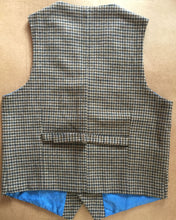 Load image into Gallery viewer, Houndstooth Mens Vest Made to Order Wool Blend Tailored Collar 2 Pockets 5 Buttons