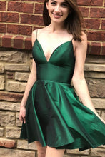 Load image into Gallery viewer, Green  Homecoming Dress 2022 Short V Neck A Line Sleeveless with Taffeta