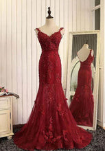 Load image into Gallery viewer, Burgundy Prom Dress 2023 Spaghetti Straps Tulle with Appliques