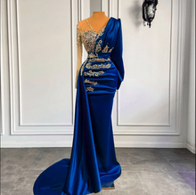 Load image into Gallery viewer, Long Prom Dress 2023 Luxury Mermaid Long Sleeves V Neck Crystal Royal Blue