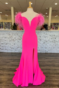 Gorgeous Prom Dress 2023 V Neck Satin with Slit Feathers