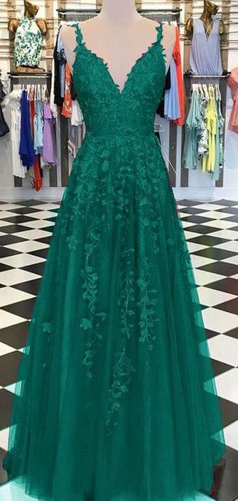 Green Prom Dress 2023 A-line V Neck Spaghetti Straps Tulle with Appliques