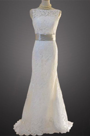 Mermaid/Trumpet Wedding Dresses Bateau Neck Sweep/Brush Train V Back Button Lace Glamorous 2021