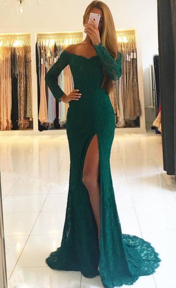 Green Prom Dress 2023 Sheath/Column Off the Shoulder Long Sleeves Lace with Slit