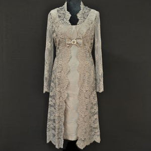 Vintage Mother of the Bride Dresses 2021 Lace  Tea Length Satin Long Sleeve Elegant
