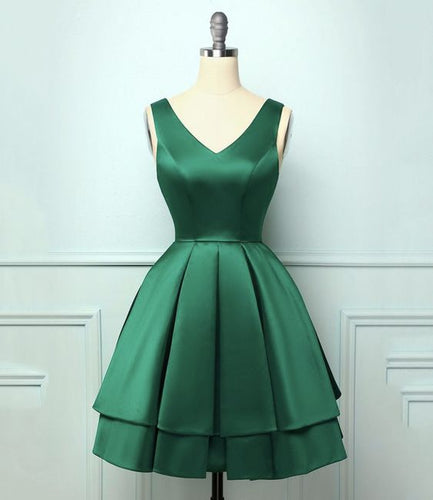 Green Homecoming Dress 2021 A Line V Neck Satin Short / Mini Sleeveless Cocktail Dress Simple