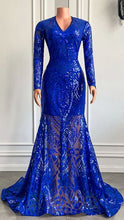 Load image into Gallery viewer, Royal Blue Prom Dress 2023 V Neck Long Sleeves Sequin