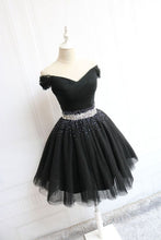 Load image into Gallery viewer, Black Homecoming Dress 2021 A Line Off Shoulder Short Tulle Party Dress with Crystal