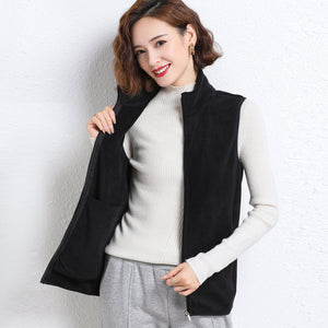 Women's Fleece Vest Zip Up Polar Soft Sleeveless Classic Fit with Pockets