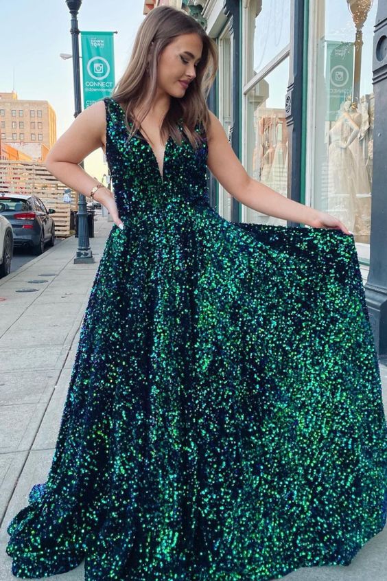 Long Prom Dress 2022 Deep V-neck Forest Green Big Sequin 16W / Green mix Rose Gold Long Prom Dress 2022 Deep V-neck Forest Green Big Sequin 16W / Green mix Rose Gold