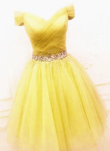 Load image into Gallery viewer, Short Prom Dress 2022 Off-shoulder V-neck Yellow dress with beading